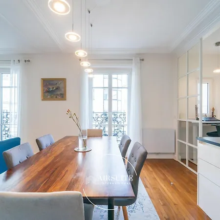 Luxury Grenelle Getaway 3br By Airsuite 아파트 *