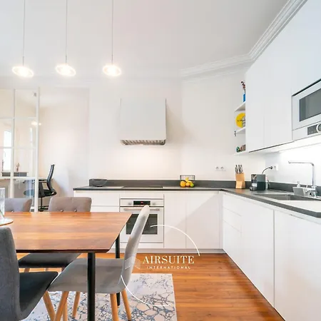 아파트 Luxury Grenelle Getaway 3br By Airsuite 파리
